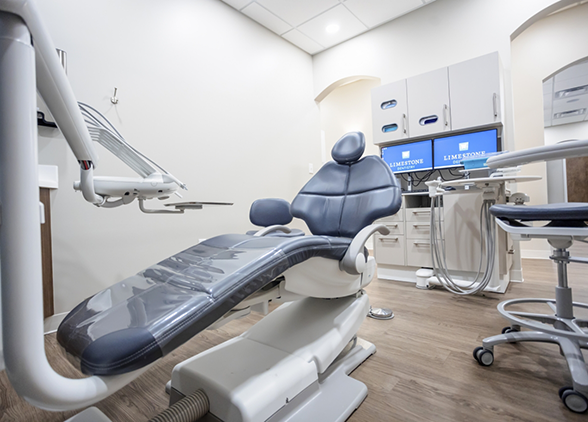 Dental treatment room